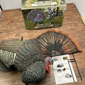 Mossy Oak Turkey Thugs Wise Guy Strutting Tom Turkey Decoy w/ BOX
